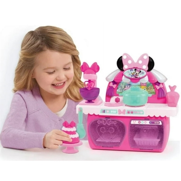 'DISNEY'S 'BOWTASTIC PASTRY PLAYSET' MUSIC & LIGHTS MINNIE'S BAKING 15-PIECE SET - Picture 13 of 14